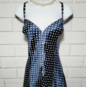 silk mini romper size large
Says large fits like a